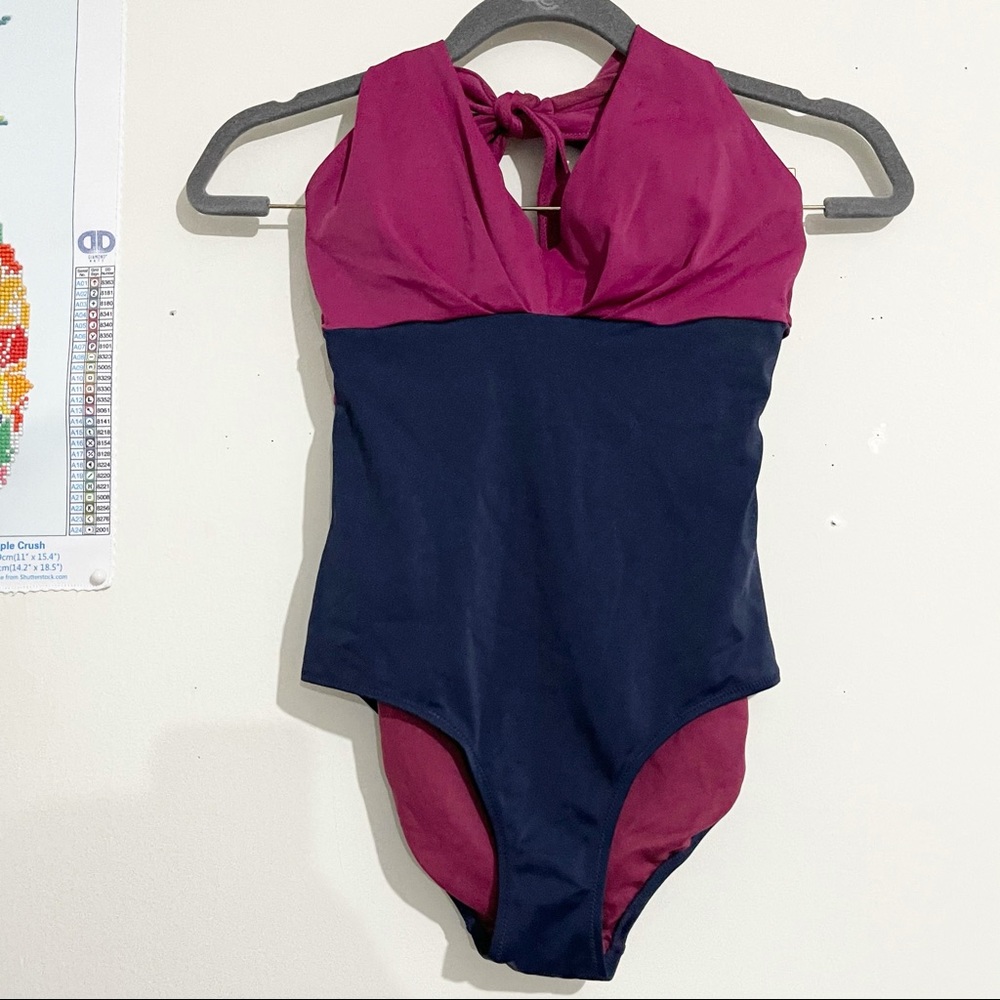 JOE FRESH Color Block Halter One Piece Swimsuit XS